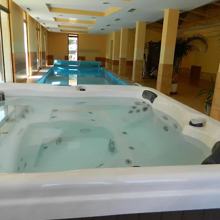 Mandarin Wellness Siofok